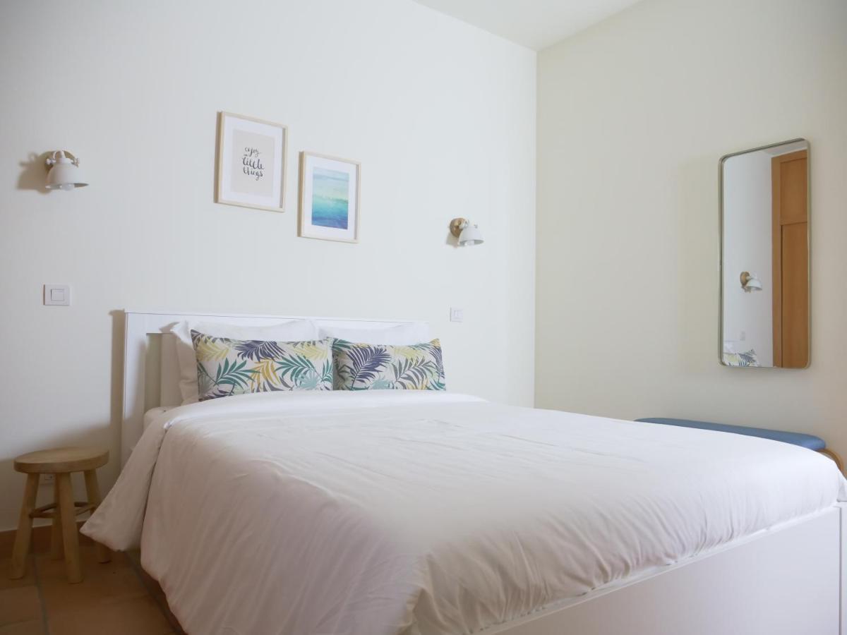 Sea View Apartment Near Meia Praia Beach In Lagos! Eksteriør bilde