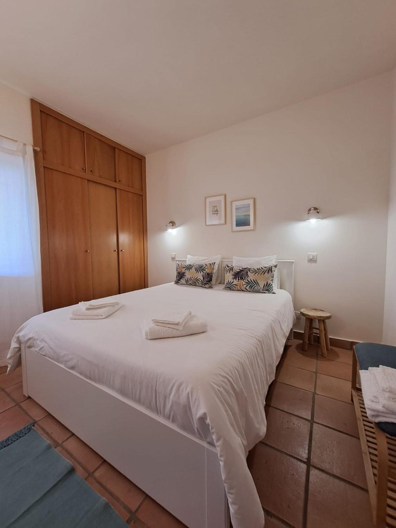 Sea View Apartment Near Meia Praia Beach In Lagos! Rom bilde